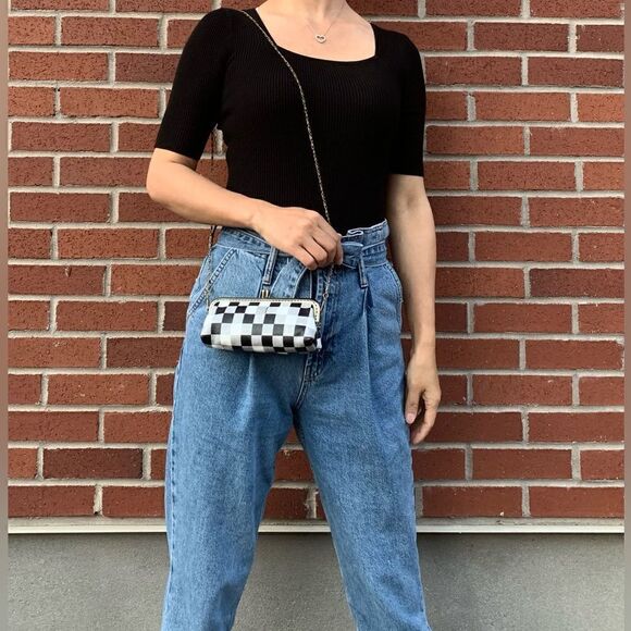 Handmade Genuine Leather Checker Embossed Kiss-lock  Small Clutch/Cosmetics Case - Picture 4 of 13